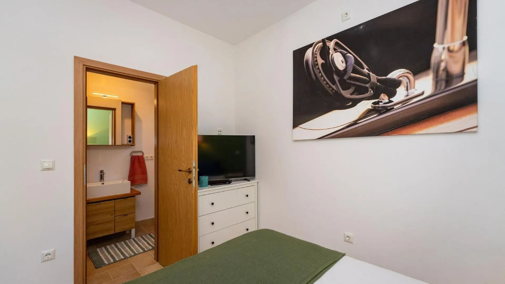 Apartment Agava - Pure Relaxation By The Pine Forest Seline 0*,  Chorvatsko